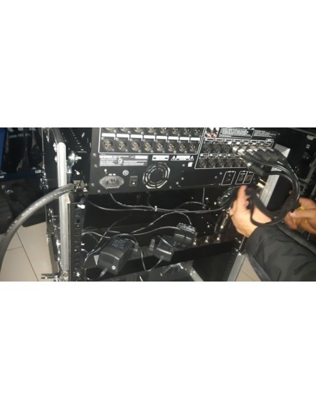 Rack combo mixer 19" 8U cu roti