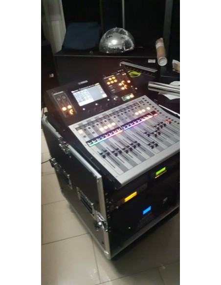 Rack combo mixer 19" 10U cu roti